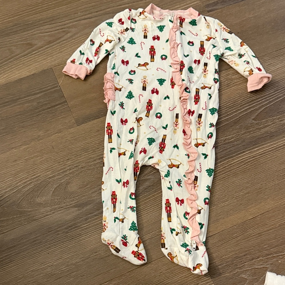 NWOT Milkberry nutcracker print ruffle bamboo viscose footie